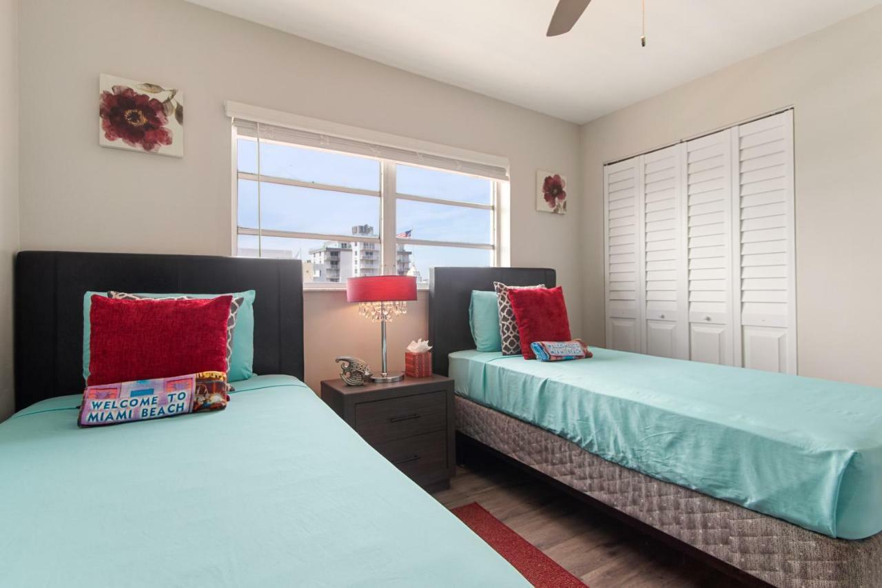 2 Bedroom 2 Bath With Patio On 11Th Collins Ave Miami Beach Esterno foto