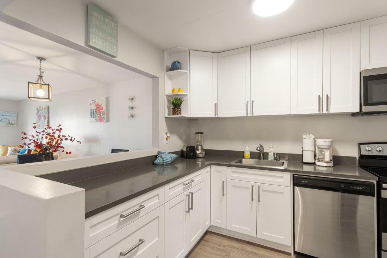 2 Bedroom 2 Bath With Patio On 11Th Collins Ave Miami Beach Esterno foto