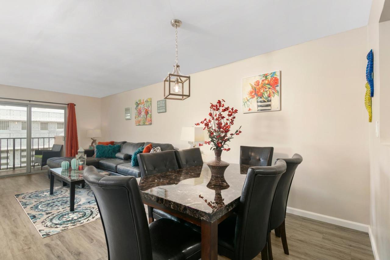 2 Bedroom 2 Bath With Patio On 11Th Collins Ave Miami Beach Esterno foto