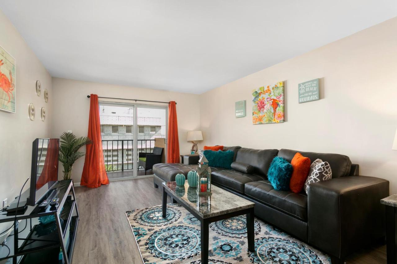 2 Bedroom 2 Bath With Patio On 11Th Collins Ave Miami Beach Esterno foto